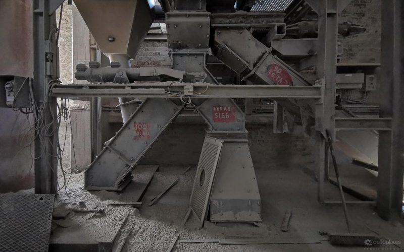 Fahrweg Schiebebuehne Pressen Hangseite